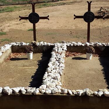 4. Overview - BOYD and HIRSCHFORDS graves
