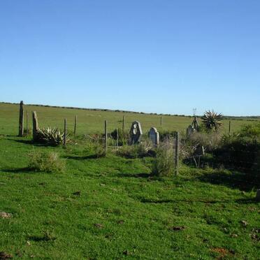Western Cape, RIVERSDALE district, Albertinia, Tygerfontein 347, Tierfontein, farm cemetery_3