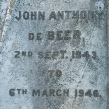 BEER John Anthony, de 1943-1946