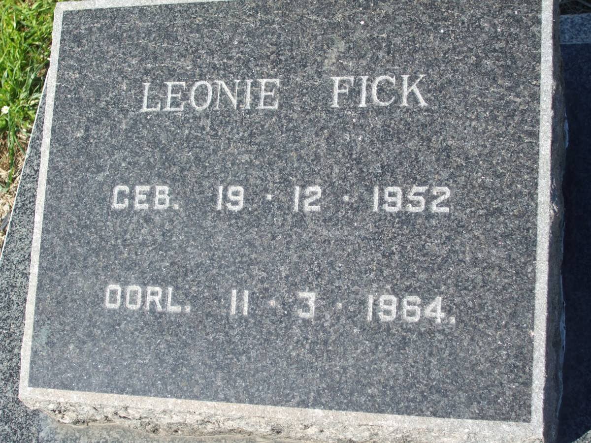 FICK Leonie 1952-1964