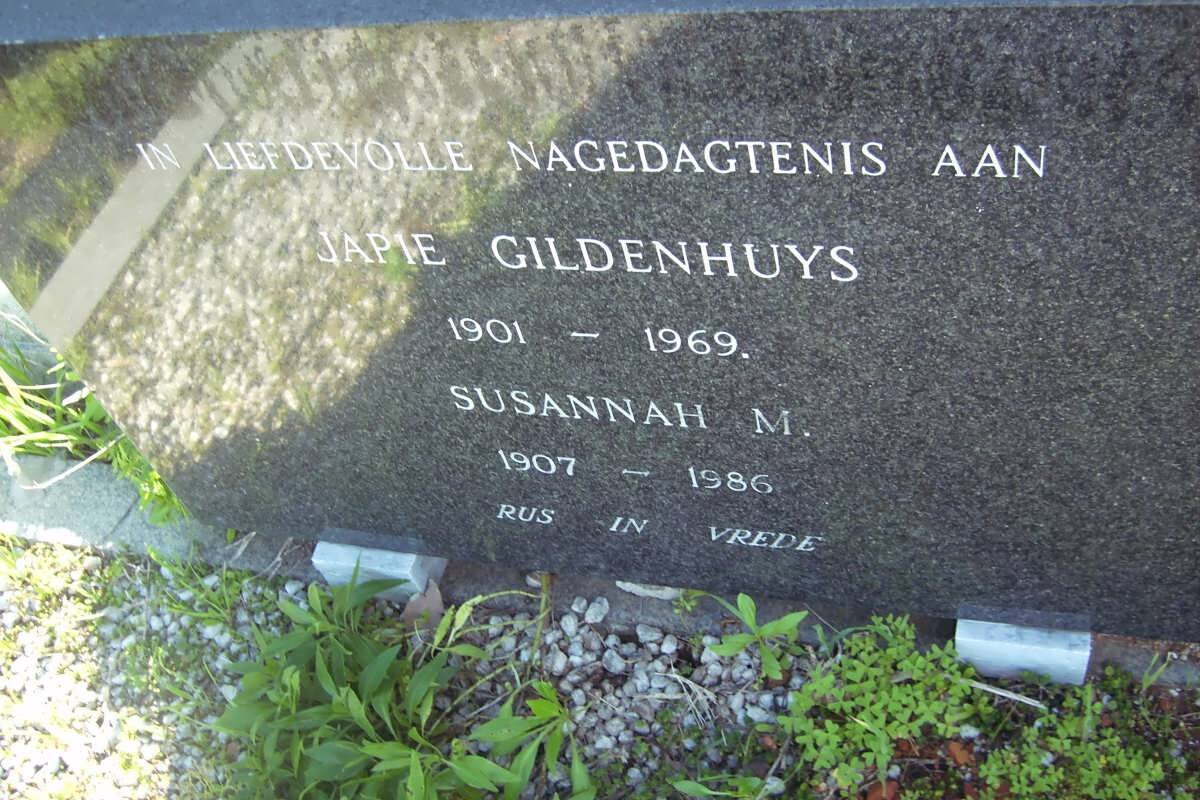 GILDENHUYS Japie 1901-1969 &amp; Susannah M. 1907-1986