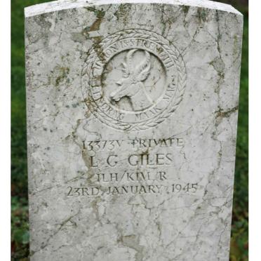 GILES L.G. -1945