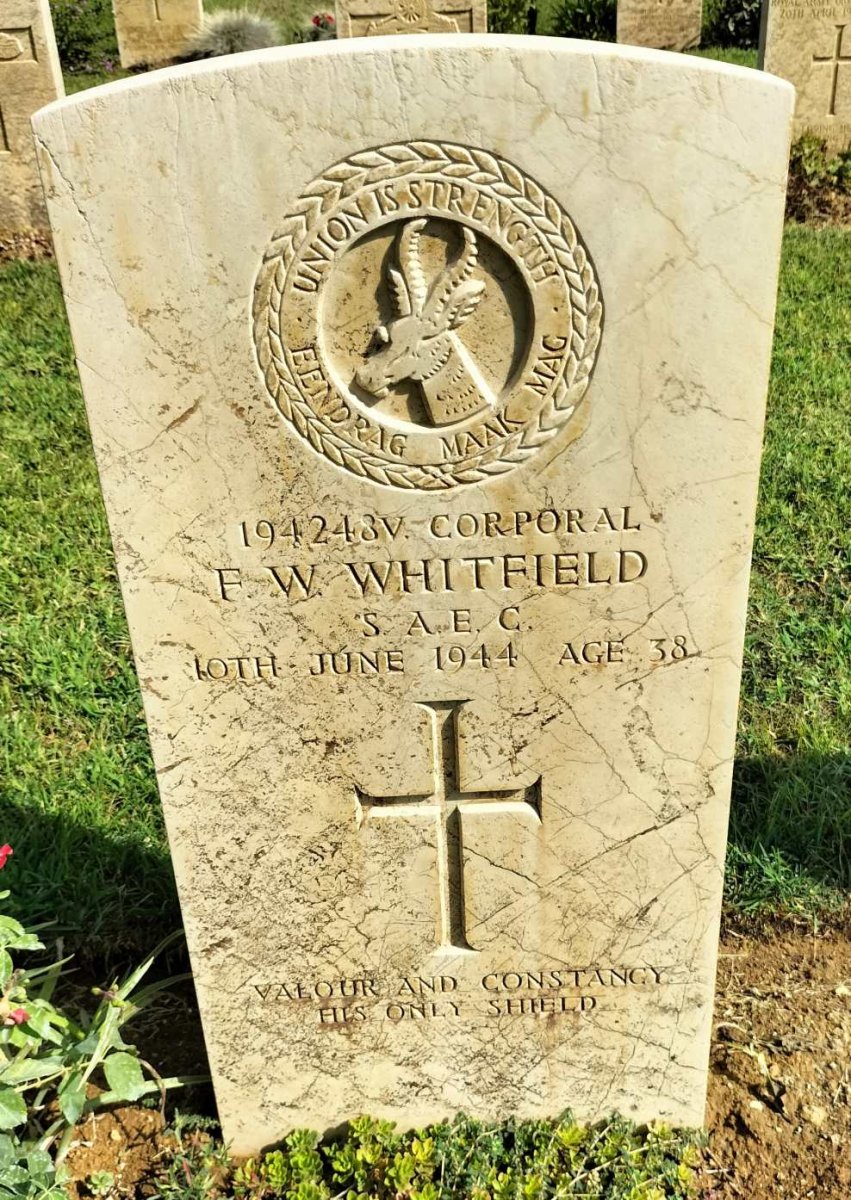 WHITFIELD F.W. -1944