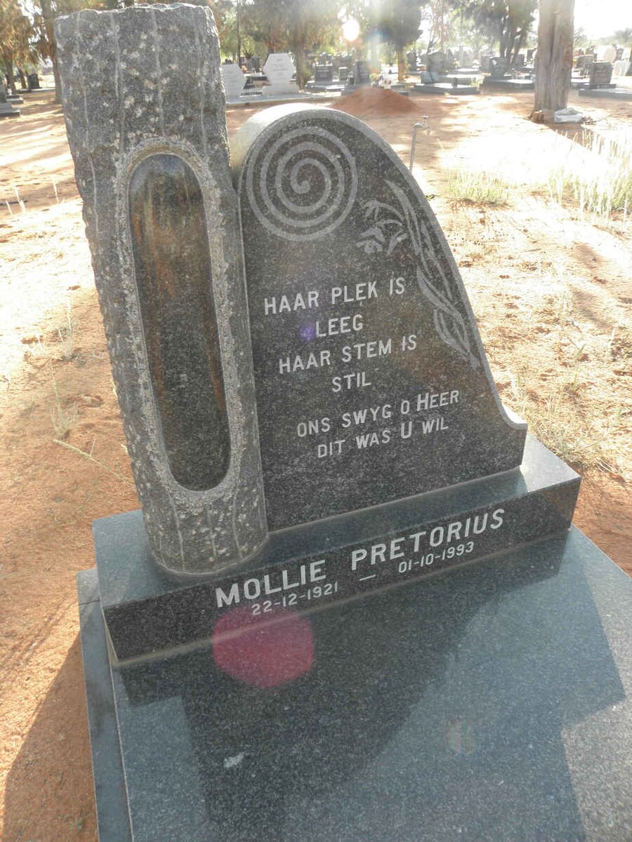 PRETORIUS Mollie 1921-1993
