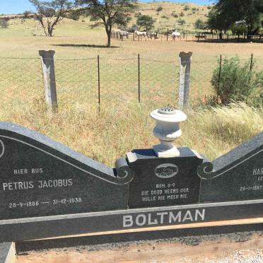 Namibia, HARDAP region, Mariental district, Kowes, farm cemetery