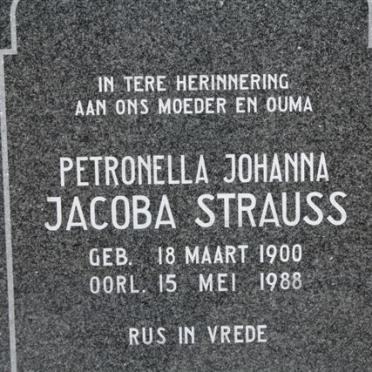 STRAUSS Petronella Johanna Jacoba 1900-1988