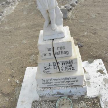 BERGH J.J. 1935-1942