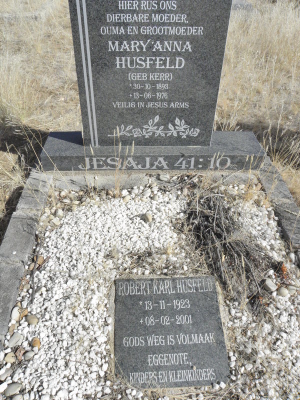 HUSFELD Robert Karl 1923-2001 :: HUSFELD Mary Anna nee KERR 1893-1976