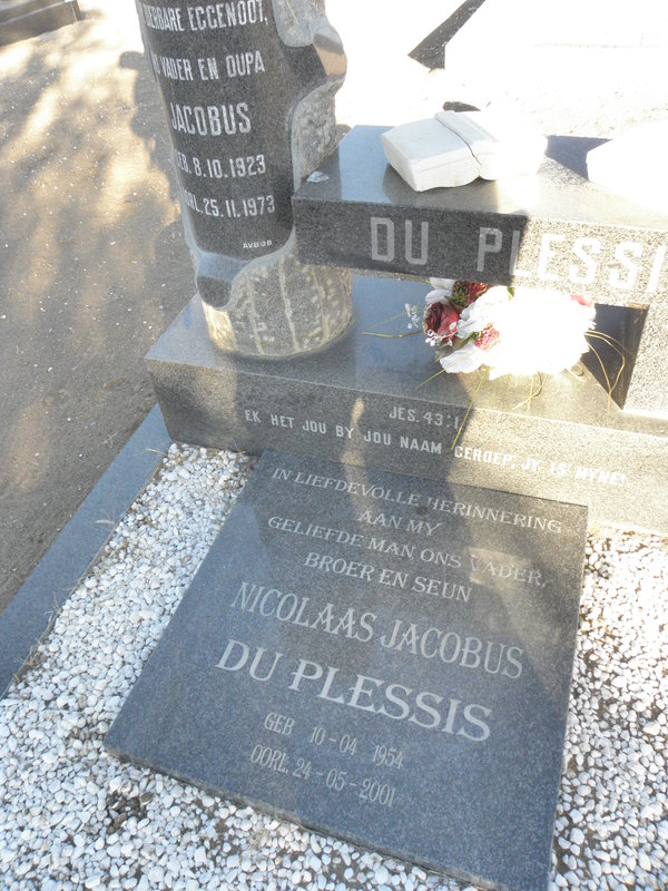 PLESSIS Nicolaas Jacobus, du 1954-2001