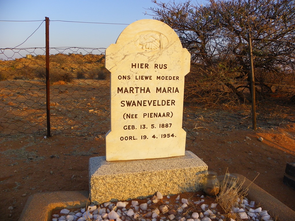 SWANEVELDER Martha Maria nee PIENAAR 1887-1954