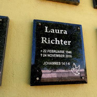 RICHTER Laura 1946-2016