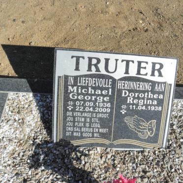 TRUTER Michael George 1936-2009 &amp; Dorothea Regina 1938-