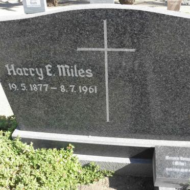 MILES Harry E. 1877-1961
