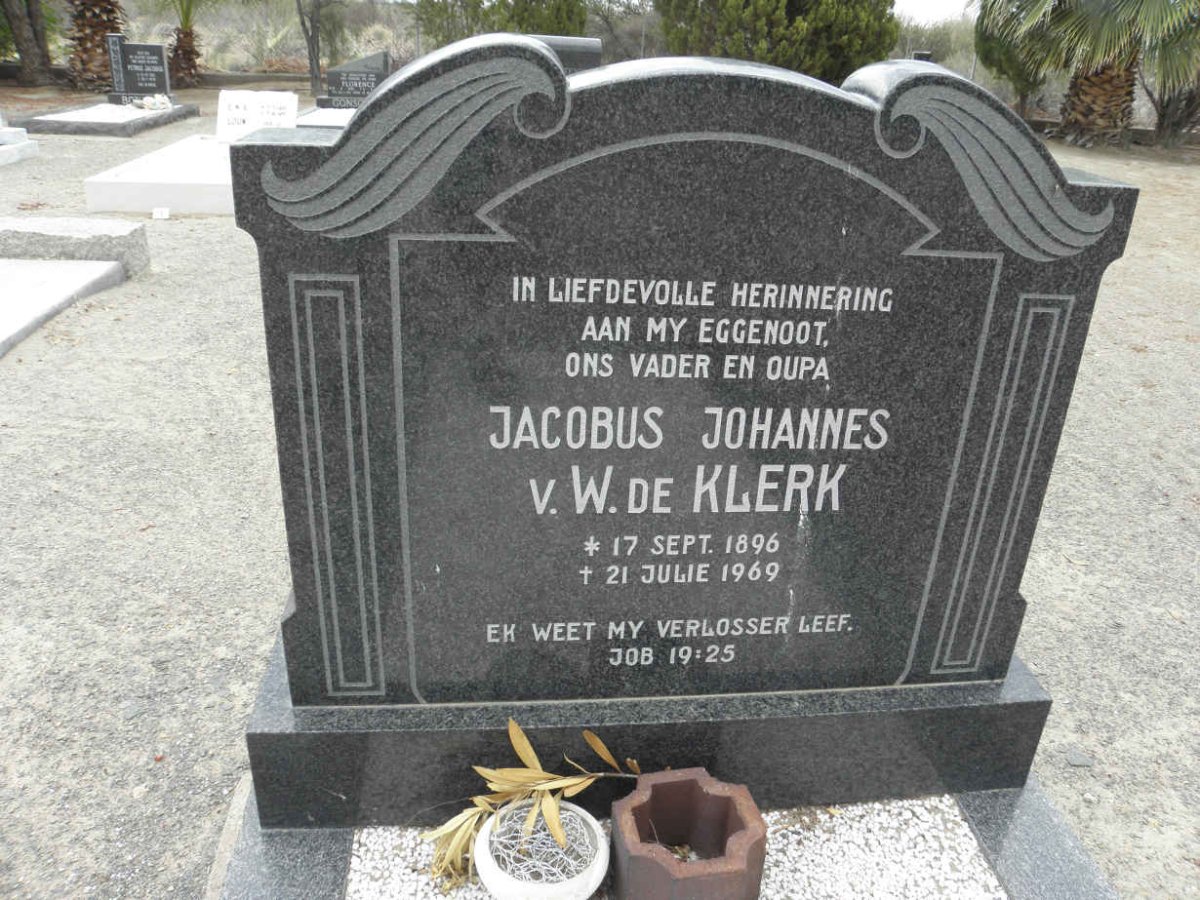 KLERK Jacobus Johannes v W., de 1896-1969