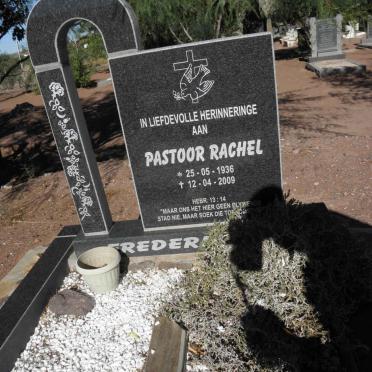 F - Vanne :: Surnames - F