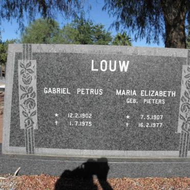LOUW Gabriel Petrus 1902-1975 &amp; Maria Elizabeth PIETERS 1907-1977
