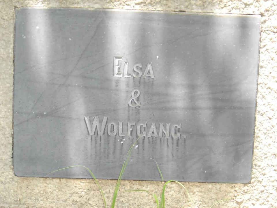 ?? Wolfgang &amp; Elsa