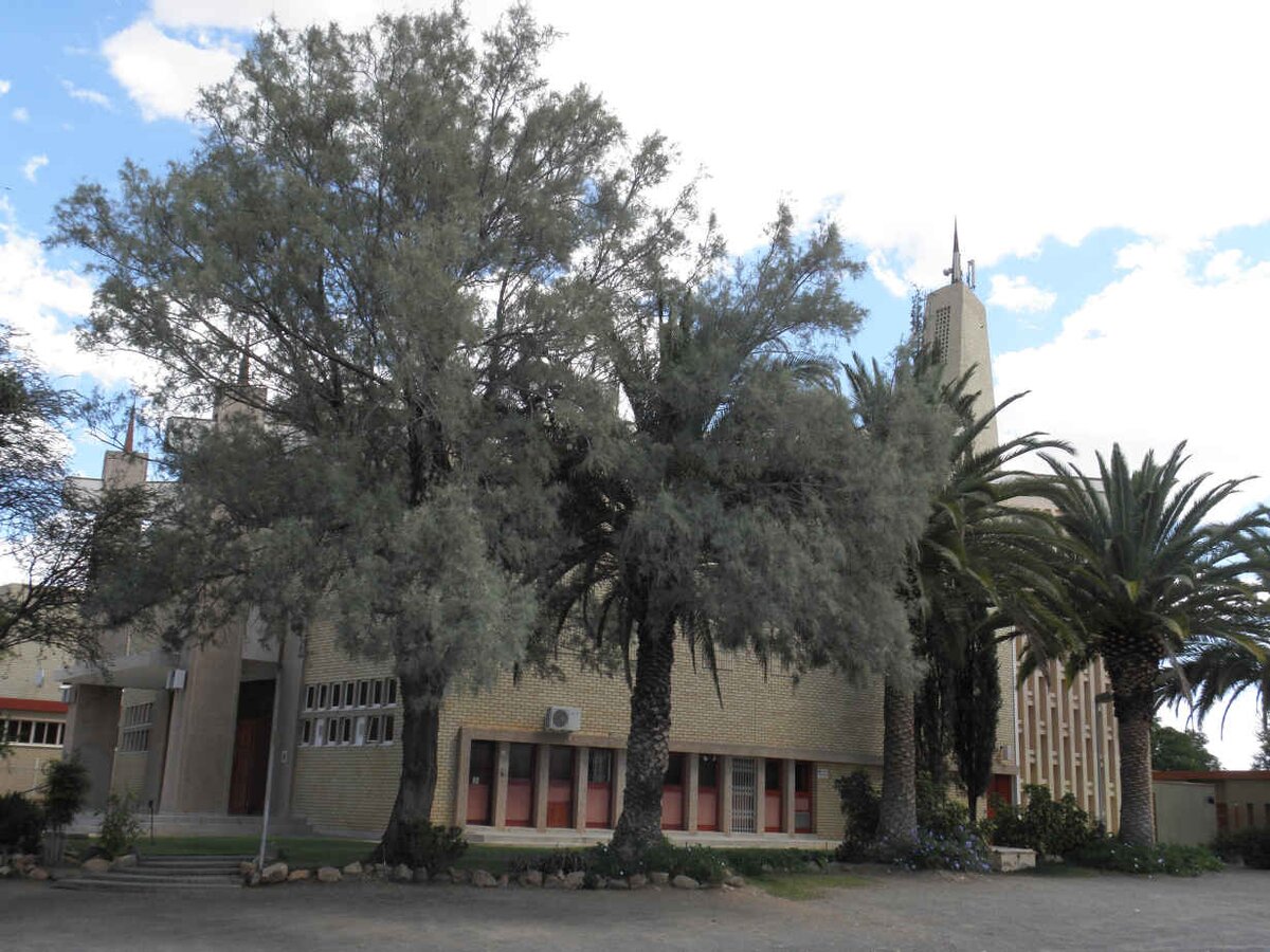 3. Pionierspark kerkgebou