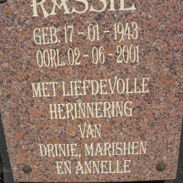? Rassie 1943-2001
