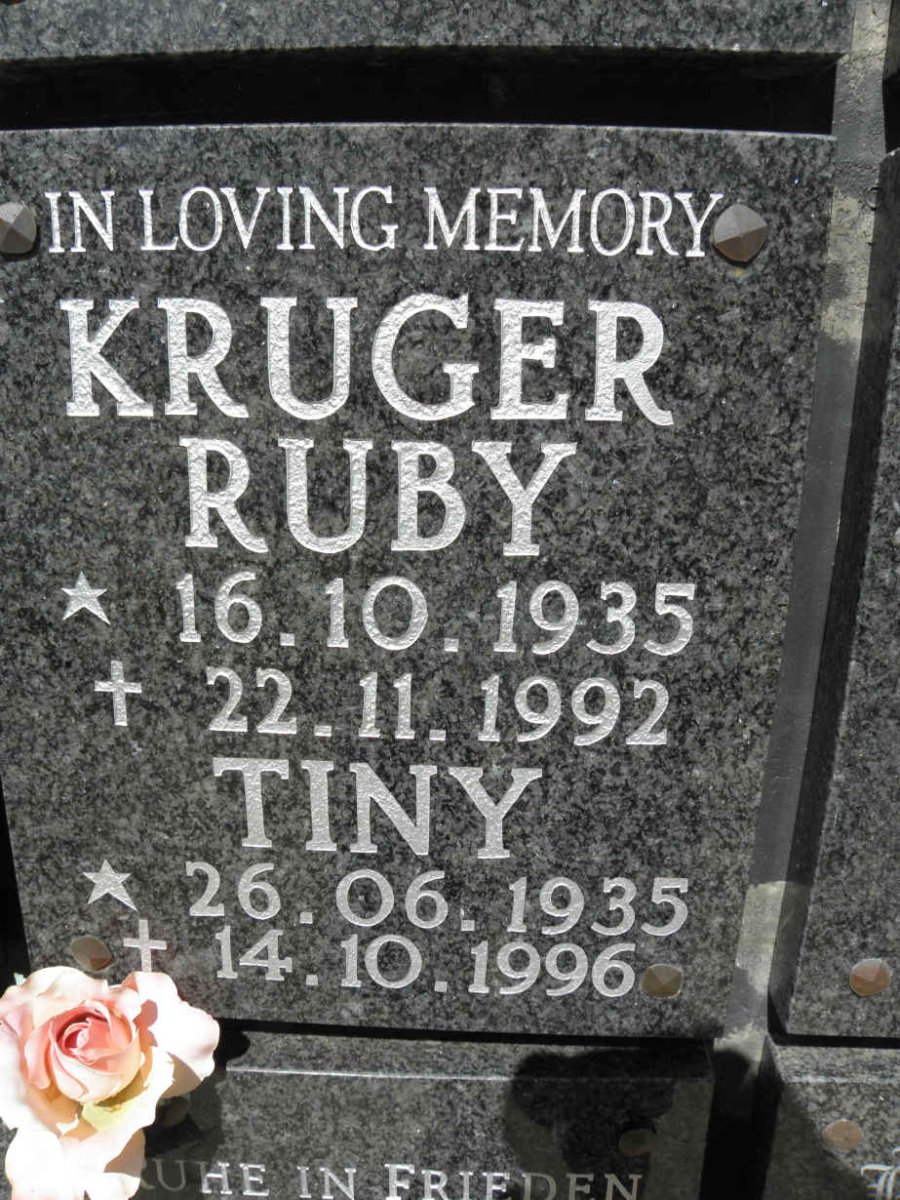 KRUGER Tiny 1935-1996 &amp; Ruby 1935-1992
