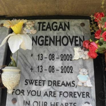 LANGENHOVEN Teagan 2002-2002