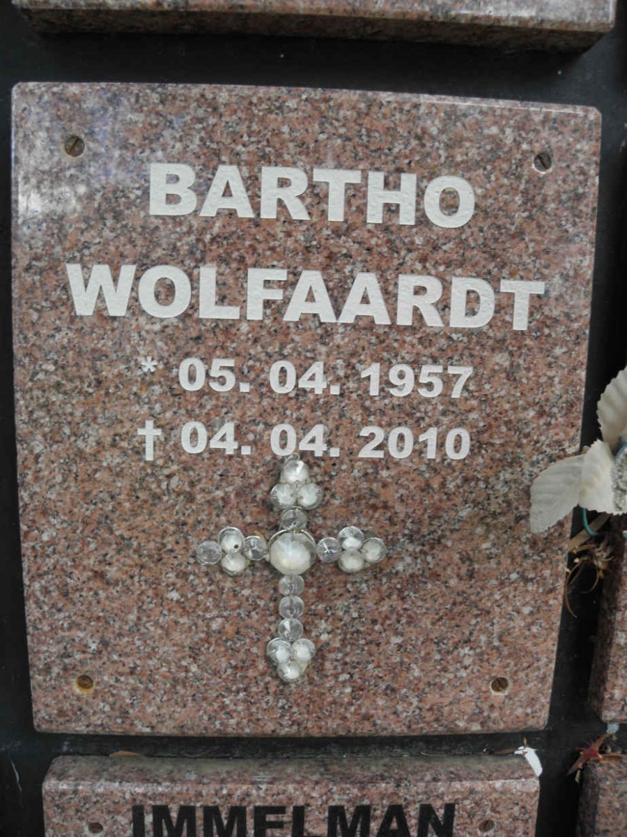WOLFAARDT Bartho 1957-2010