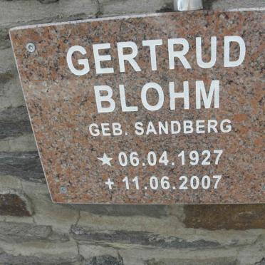 BLOHM Gertrud nee SANDBERG 1927-2007