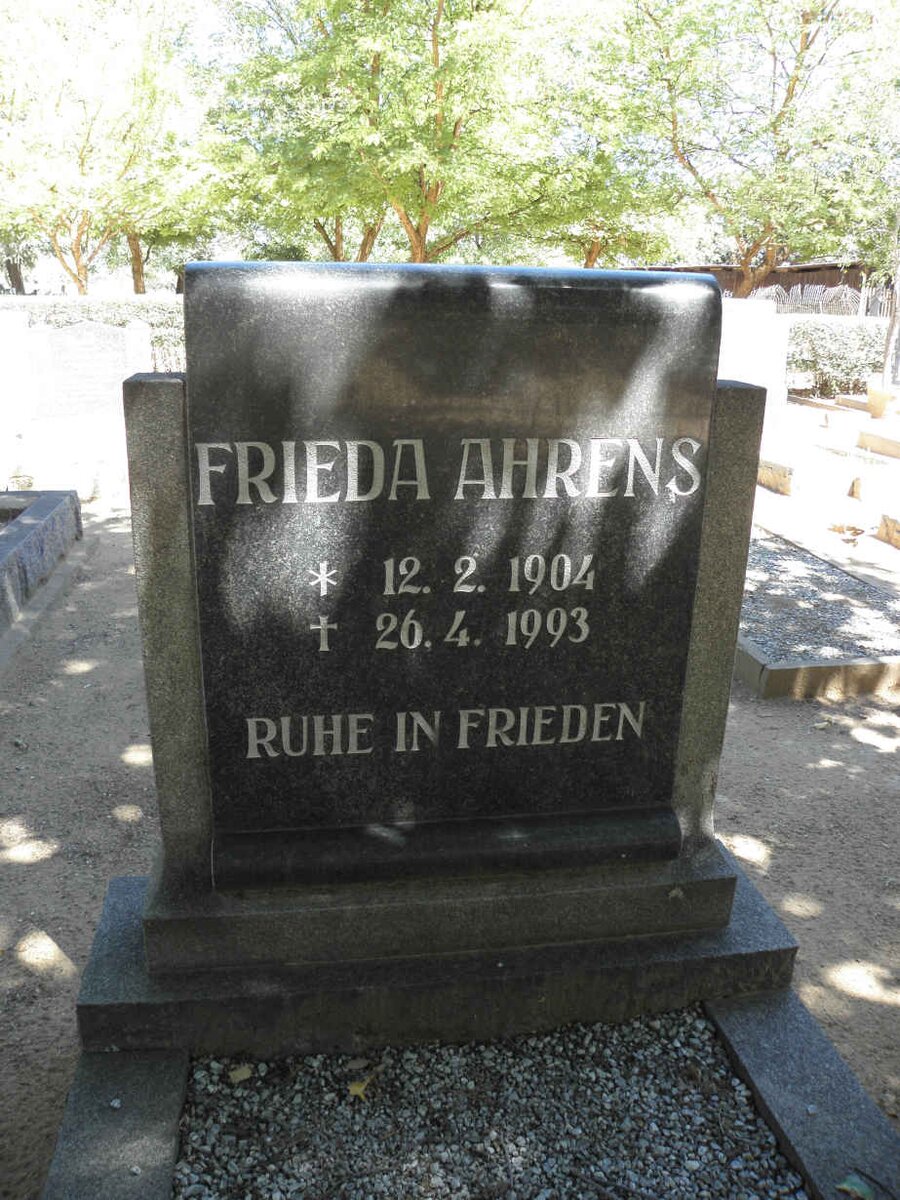 AHRENS Frieda 1904-1993