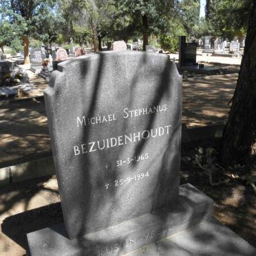 BEZUIDENHOUDT Michael Stephanus 1965-1994