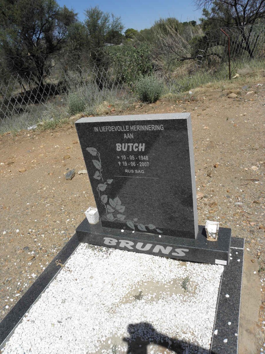 BRUNS Butch 1948-2007