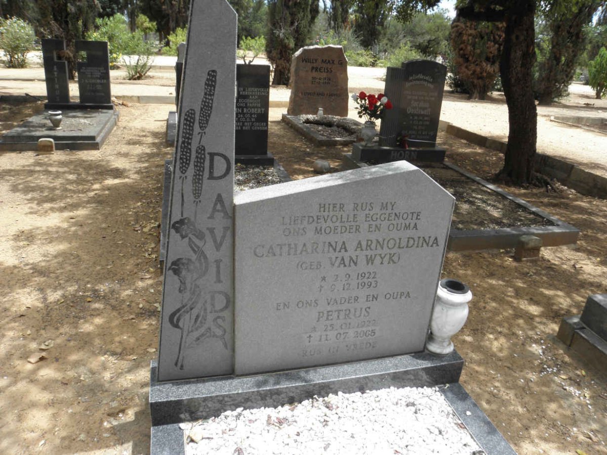 DAVIDS Petrus 1922-2005 &amp; Catharina Arnoldina VAN WYK 1922-1993