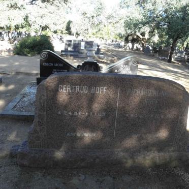 HOFF Richard Heinrich 1915-1980 &amp; Gertrud 1912-1971