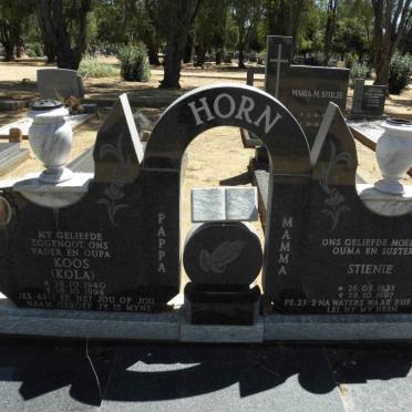 HORN Koos 1940-1994 &amp; Stienie 1923-1997