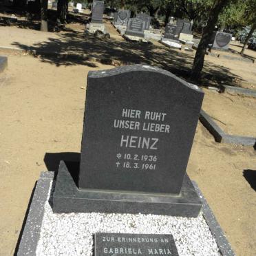 IVANOVICS Gabriela Maria nee TEUBNER 1914-1993 :: IVANOVICS Heinz 1936-1961