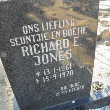 JONES Richard E. 1961-1970