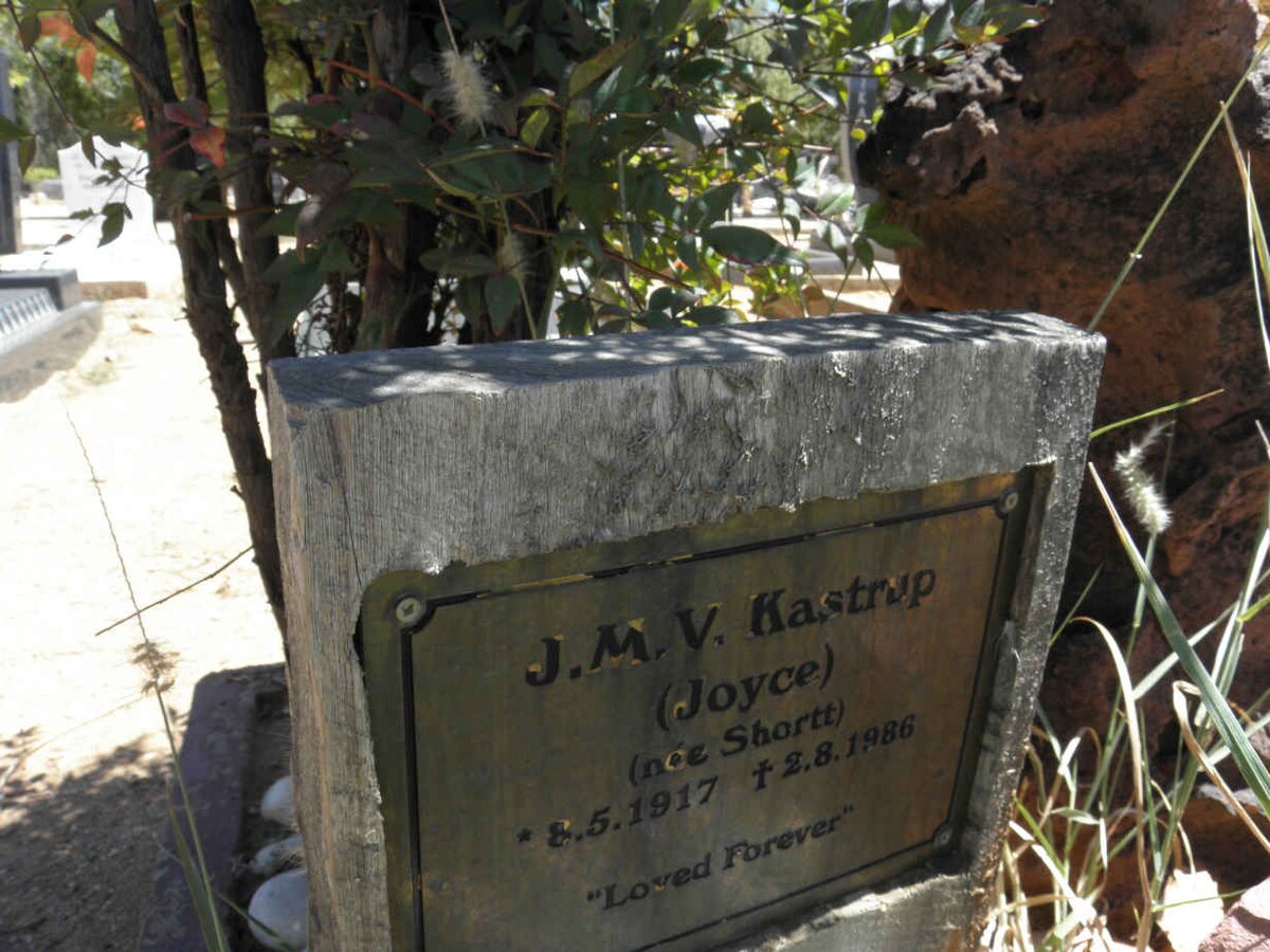 KASTRUP J.M.V. nee SHORTT 1917-1986