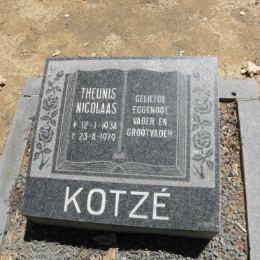 KOTZÉ Theunis Nicolaas 1934-1979