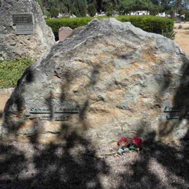 LOSSEN Robert 1873-1943 &amp; Erika 1885-1952