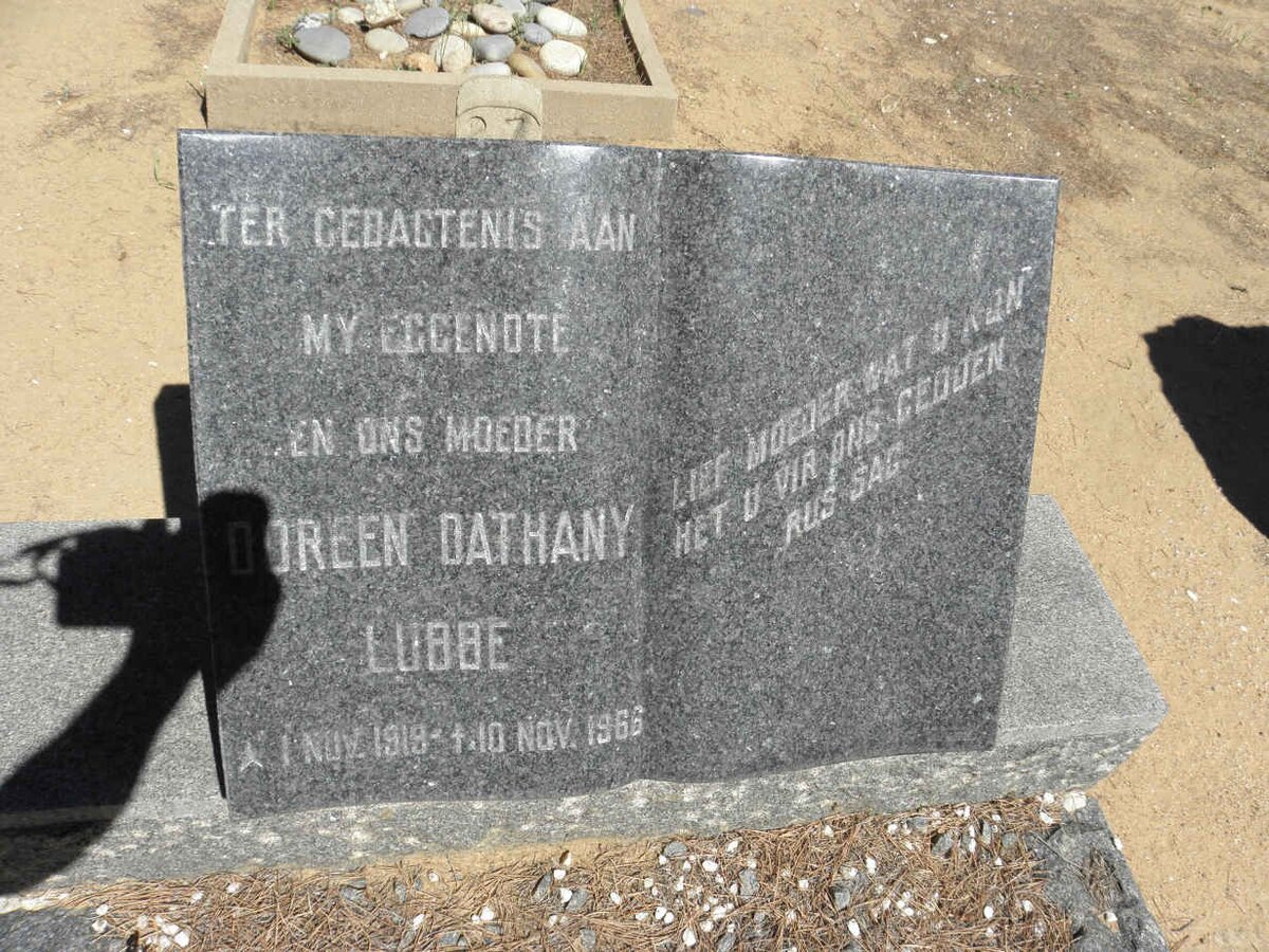 LUBBE Doreen Dathany 1919-1966