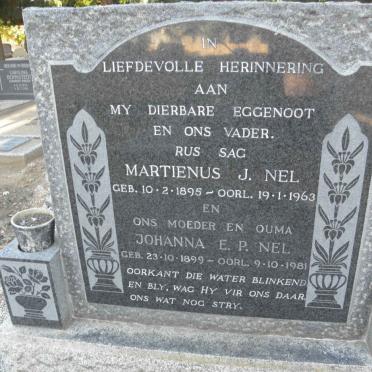 NEL Martienus J. 1895-1963 &amp; Johanna E. P. 1899-1981