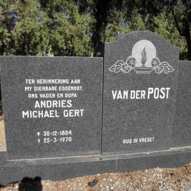 POST Andries Michael Gert, van der 1884-1970 &amp; Elizabeth Maria 1890-1974