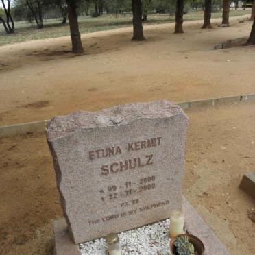 SCHULZ Etuna Kermit 2000-2000