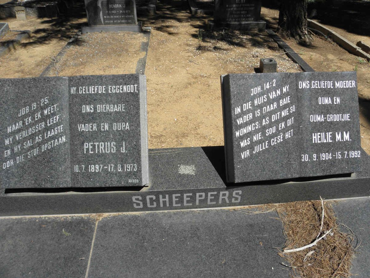 SCHEEPERS Petrus J. 1897-1973 &amp; Heilie M. M. 1904-1992