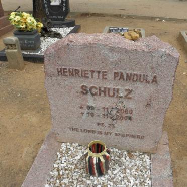 SCHULZ Henriette Pandula 2000-2004