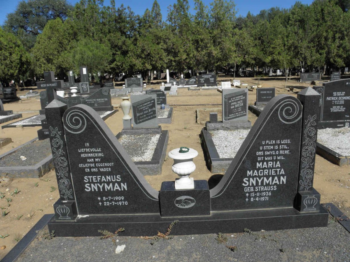 SNYMAN Stefanus 1909-1970 &amp; Maria Magrieta STRAUSS 1936-1971