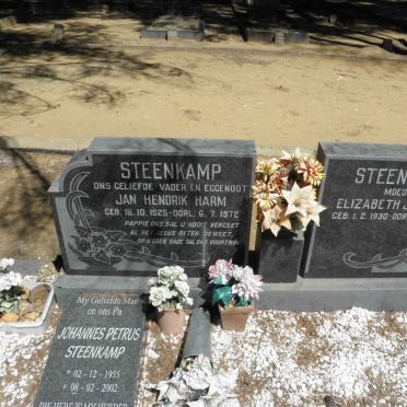 STEENKAMP Jan Hendrik Harm 1925-1972 & Elizabeth Johanna 1930- :: STEENKAMP Johannes Petrus 1955-2002