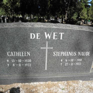 WET Stephanus Naude, de 1918-1972 &amp; Cathleen 1920-1972