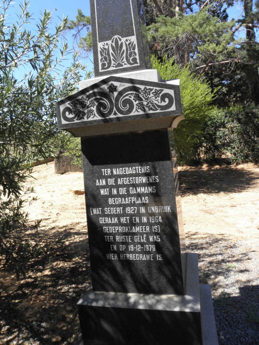 5. Herbegrafnis van Joodse grafte uit ou Gammams begraafplaas