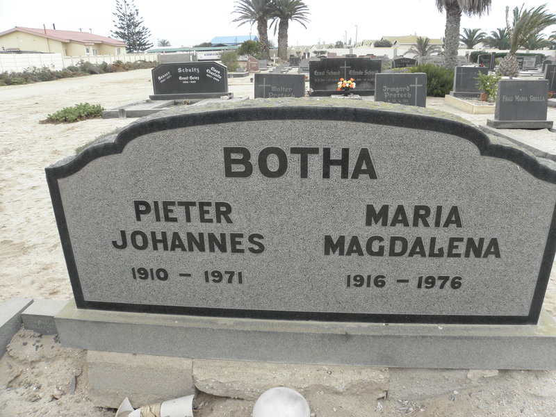 BOTHA Pieter Johannes 1910-1971 &amp; Maria Magdalena 1916-1976