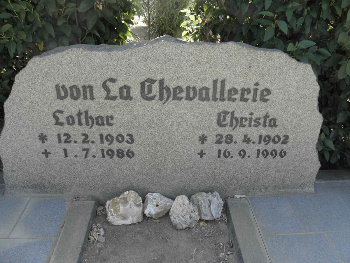 CHEVALLERIE Lothar, von la 1903-1986 &amp; Christa 1902-1996